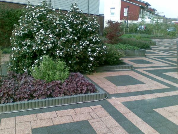 Afbeelding van Chris van Schaik "Tuinplezier"