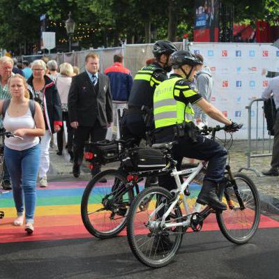 Politie op fiets