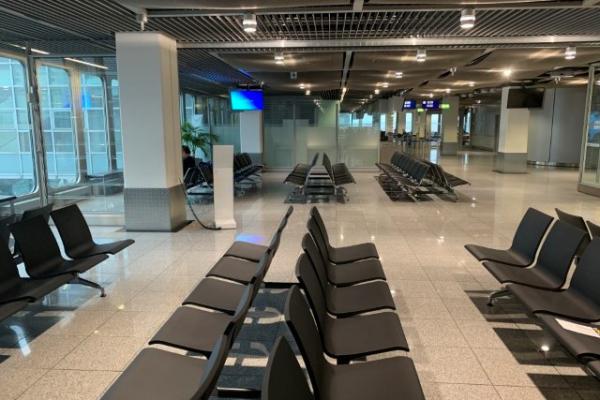 Hal zonder bezoekers