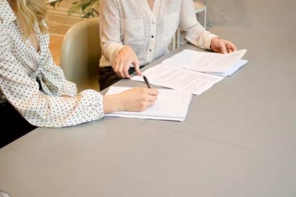Hoe en waar vraag je een loonheffingennummer aan? Hoe en waar vraag je een loonheffingennummer aan?
