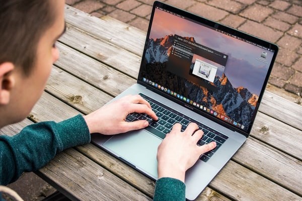 Online Company