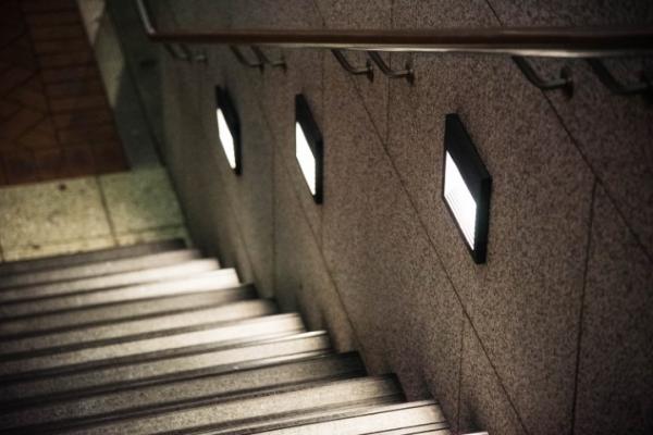 Dit moet je weten over duurzame verlichting op je werkplek