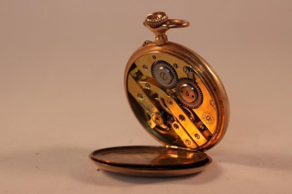 Gouden zakhorloge