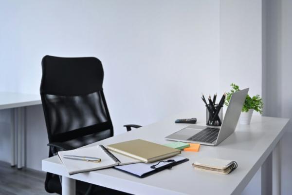 Wat is het verschil tussen payroll en salarisadministratie?