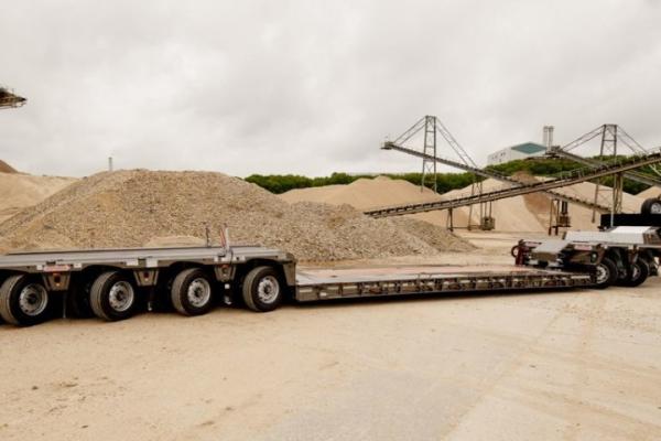 Nooteboom introduceert nieuwe 2+4 euro-px3: meer laadvermogen, meer flexibiliteit in speciaal transport